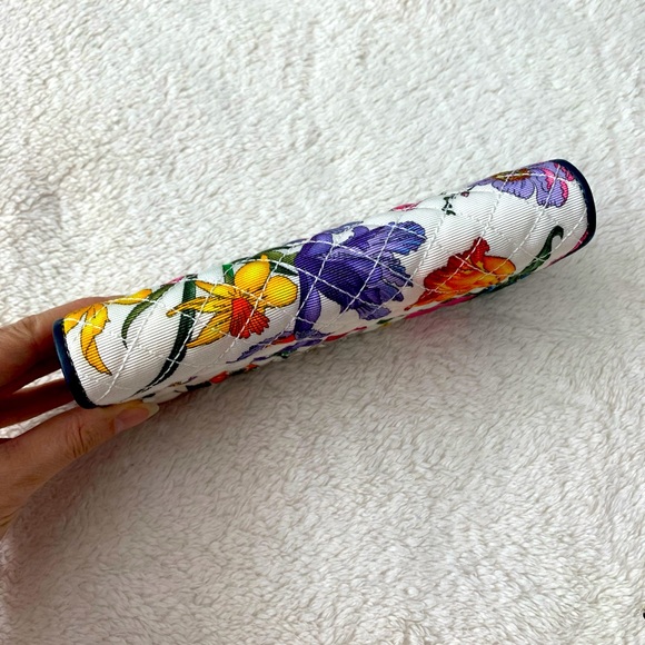 NWT Authentic Gucci Quilted Floral Clutch Wallet MultiColor - Picture 3 of 9